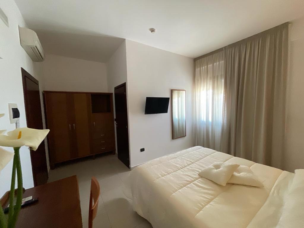Hotel Posidonia Porto Cesareo Exteriör bild