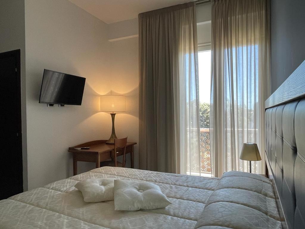 Hotel Posidonia Porto Cesareo Exteriör bild